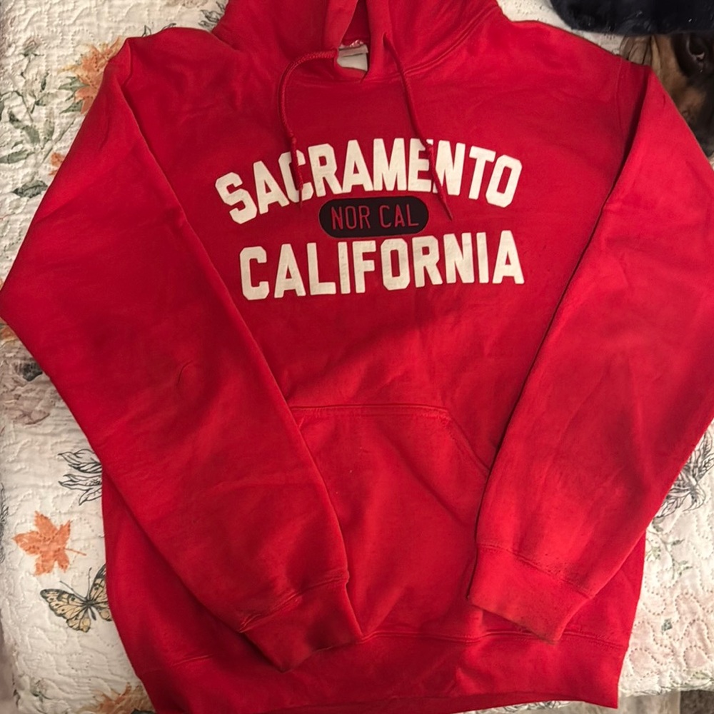 Gildan Red Collegiate Sweater Sacramento California